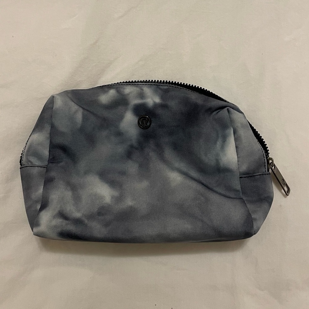 Lululemon Cosmetic Bag